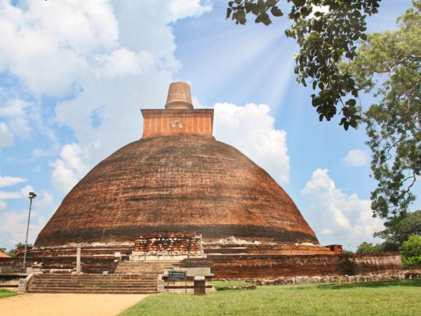 Anuradhapura site archeologique sri lanka