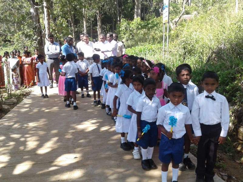 volontariat enfants défavorisés sri lanka